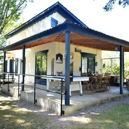 Modern Holiday Home Near The Forest Saint-Honore-les-Bains Экстерьер фото